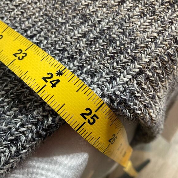 FRYE Women's Gray Ragg Slouchy Crew Neck Sweater Size S Neutral Elevated Basics - Picture 4 of 10